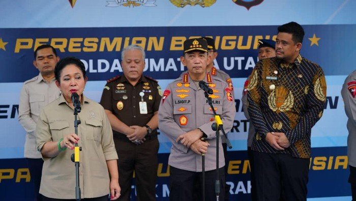 Momen Pelepasan 22 Kontainer Bantuan Kemanusiaan Polri, Ketua Komisi IV DPR Apresiasi Polri